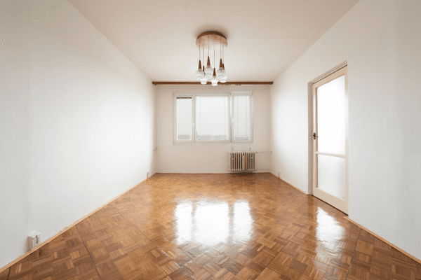 Prenájom bytu 3-izbový 72 m², Vavřenova, Praha Prenájom bytu 3-izbový 72 m², Vavřenova, Praha