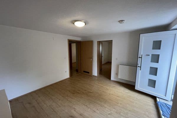 Prenájom bytu 3-izbový 60 m², Triberger Straße 4, Villingen-Schwenningen Prenájom bytu 3-izbový 60 m², Triberger Straße 4, Villingen-Schwenningen