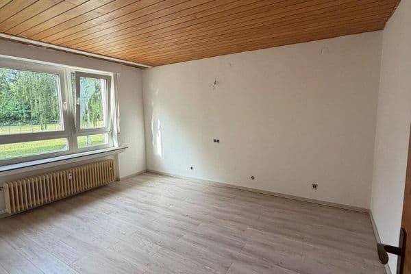 Prenájom bytu 4-izbový 90 m², Großkrotzenburg Prenájom bytu 4-izbový 90 m², Großkrotzenburg