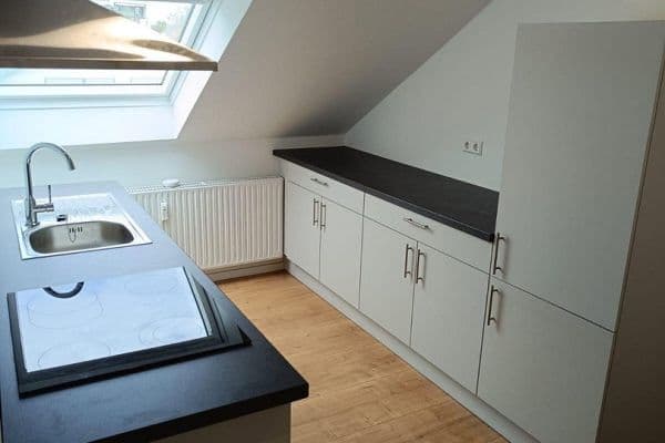 Prenájom bytu 1-izbový 26 m², Güglinger Strasse 11, Heilbronn, Bádensko-Wurttembersko Prenájom bytu 1-izbový 26 m², Güglinger Strasse 11, Heilbronn, Bádensko-Wurttembersko