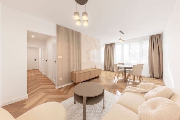 Predaj bytu 3-izbový 70 m², Jablonecká, Praha Predaj bytu 3-izbový 70 m², Jablonecká, Praha