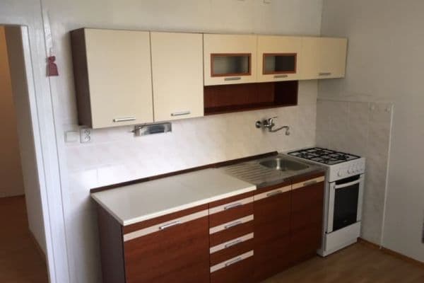 Prenájom bytu 2-izbový 48 m², Jiřího Trnky, Frýdek-Místek Prenájom bytu 2-izbový 48 m², Jiřího Trnky, Frýdek-Místek