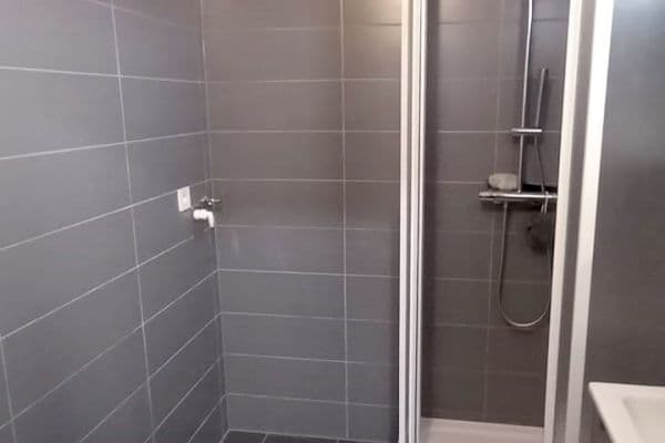 Prenájom bytu 2-izbový 68 m², U Spořitelny, Karlovy Vary Prenájom bytu 2-izbový 68 m², U Spořitelny, Karlovy Vary