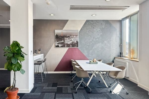 Prenájom kancelárie 10 m², Rohanské nábřeží, Praha Prenájom kancelárie 10 m², Rohanské nábřeží, Praha