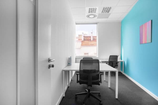 Prenájom kancelárie 60 m², náměstí I. P. Pavlova, Praha Prenájom kancelárie 60 m², náměstí I. P. Pavlova, Praha