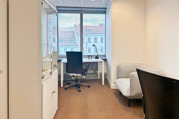 Prenájom kancelárie 50 m², Nádražní, Praha, Praha Prenájom kancelárie 50 m², Nádražní, Praha, Praha