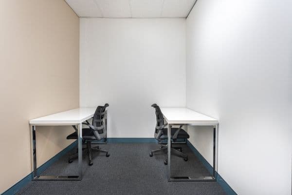 Prenájom kancelárie 60 m², Lomnického, Praha Prenájom kancelárie 60 m², Lomnického, Praha