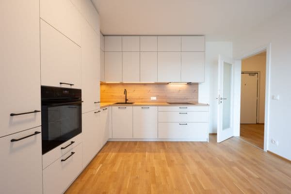 Prenájom bytu 2-izbový 54 m², Fafkových, Praha Prenájom bytu 2-izbový 54 m², Fafkových, Praha