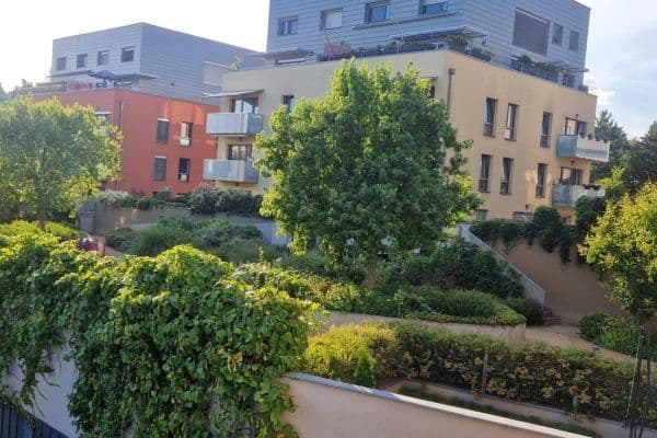 Prenájom bytu 3-izbový 83 m², Pod Lysinami, Praha Prenájom bytu 3-izbový 83 m², Pod Lysinami, Praha