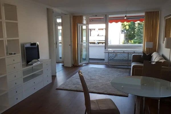Prenájom bytu 2-izbový 70 m², München, Bavorsko Prenájom bytu 2-izbový 70 m², München, Bavorsko
