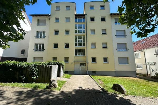 Prenájom bytu 3-izbový 80 m², Helga-Barth-Straße 7, Bretten Prenájom bytu 3-izbový 80 m², Helga-Barth-Straße 7, Bretten
