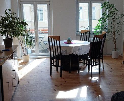 Predaj bytu 2-izbový 75 m², Berlin, Berlín Predaj bytu 2-izbový 75 m², Berlin, Berlín