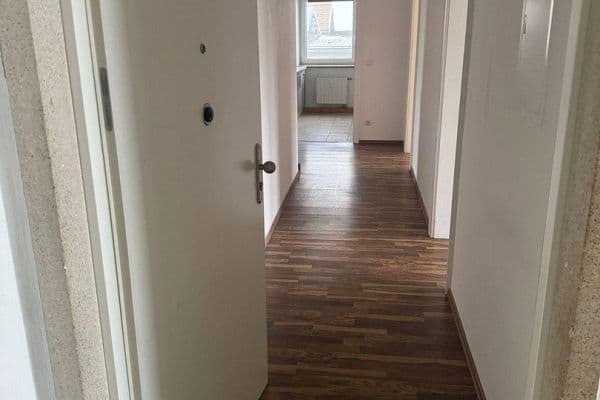Prenájom bytu 3-izbový 75 m², Aichach Prenájom bytu 3-izbový 75 m², Aichach