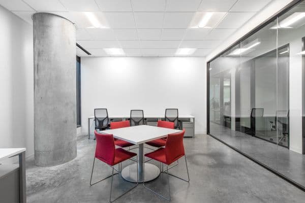 Prenájom kancelárie 15 m², Na Perštýně, Praha Prenájom kancelárie 15 m², Na Perštýně, Praha