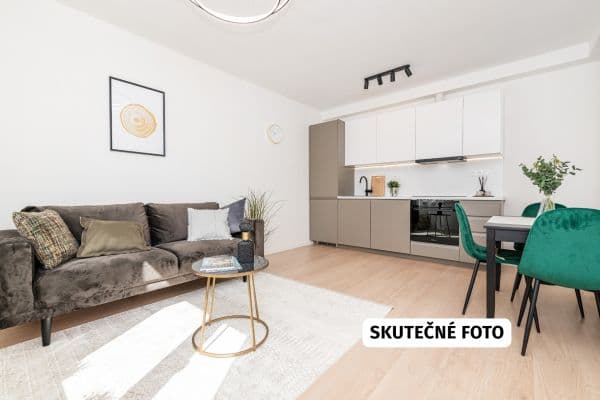 Predaj bytu 3-izbový 55 m², Struhařovská, Praha Predaj bytu 3-izbový 55 m², Struhařovská, Praha