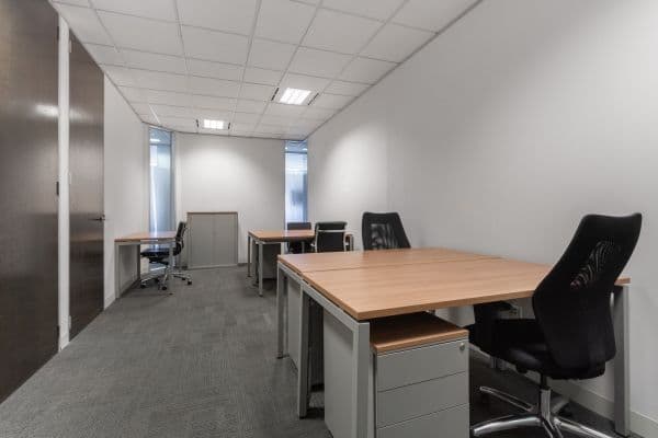 Prenájom kancelárie 75 m², Karolinská, Praha Prenájom kancelárie 75 m², Karolinská, Praha
