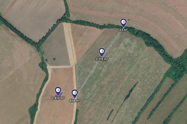 Predaj pozemku 8.629 m², Velká nad Veličkou Predaj pozemku 8.629 m², Velká nad Veličkou