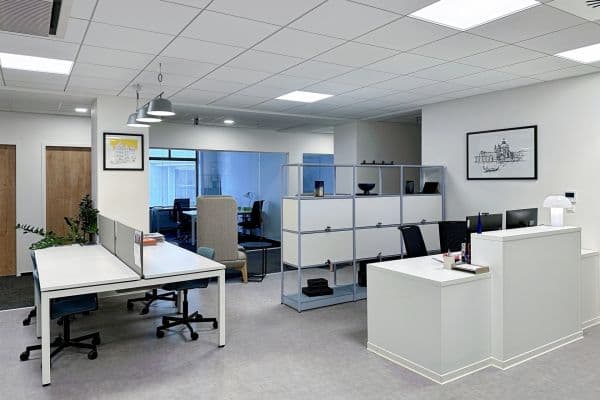 Prenájom kancelárie 5 m², 28. října, Ostrava Prenájom kancelárie 5 m², 28. října, Ostrava