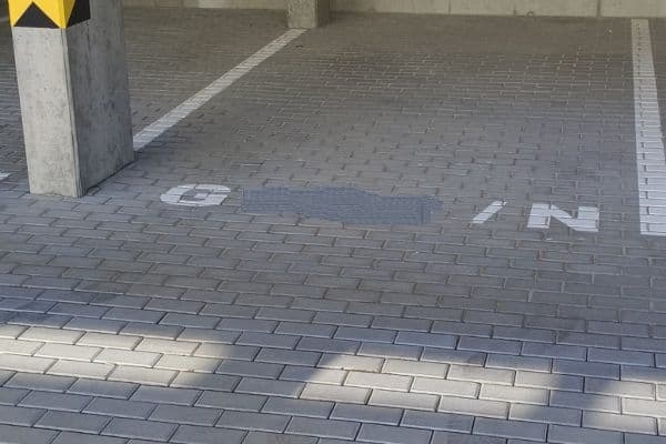 Prenájom garáže 15 m², Praha Prenájom garáže 15 m², Praha