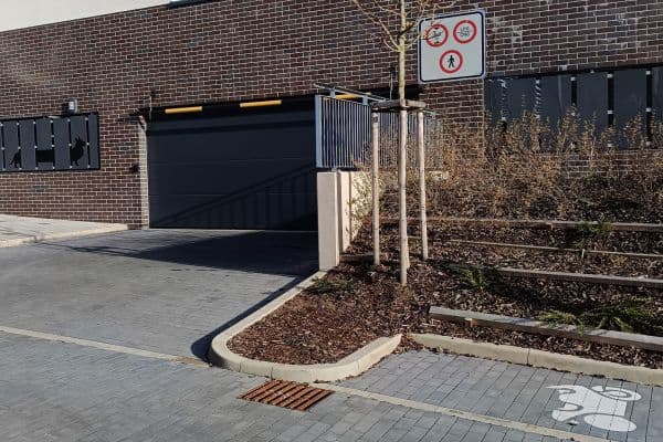 Prenájom garáže 15 m², Praha, Praha Prenájom garáže 15 m², Praha, Praha
