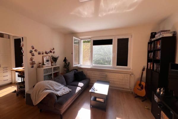 Prenájom bytu 2-izbový 47 m², Veternicová, Karlova Ves Prenájom bytu 2-izbový 47 m², Veternicová, Karlova Ves