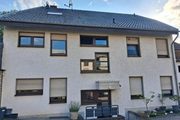 Predaj domu 251 m², pozemok 451 m², Kartäuserstr. 60, Bornheim Predaj domu 251 m², pozemok 451 m², Kartäuserstr. 60, Bornheim