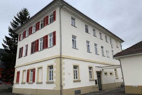 Prenájom bytu 4-izbový 98 m², Salinenstr.36, Bad Friedrichshall Prenájom bytu 4-izbový 98 m², Salinenstr.36, Bad Friedrichshall