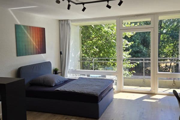 Prenájom bytu 1-izbový 33 m², Wiener Weg 1a, Köln Prenájom bytu 1-izbový 33 m², Wiener Weg 1a, Köln