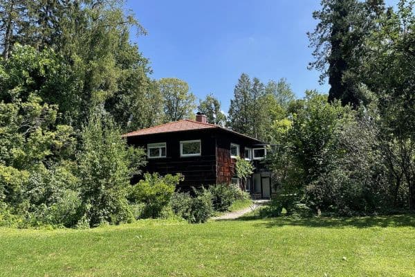 Predaj domu 176 m², pozemok 3.863 m², Weilheim, Bavorsko Predaj domu 176 m², pozemok 3.863 m², Weilheim, Bavorsko