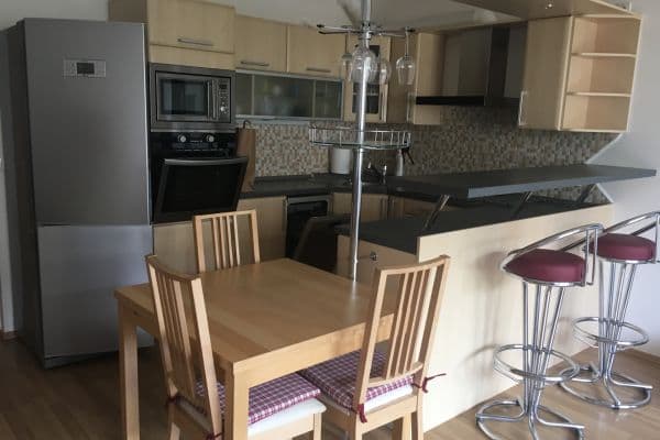 Predaj bytu 2-izbový 55 m², Františka Diviše, Praha Predaj bytu 2-izbový 55 m², Františka Diviše, Praha