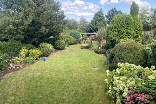Predaj domu 155 m², pozemok 869 m², Fronhofweg 50, Brühl Vochem Predaj domu 155 m², pozemok 869 m², Fronhofweg 50, Brühl Vochem
