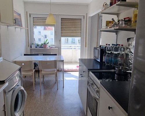 Prenájom bytu 2-izbový 55 m², Hirschstr. 36, Karlsruhe, Bádensko-Wurttembersko Prenájom bytu 2-izbový 55 m², Hirschstr. 36, Karlsruhe, Bádensko-Wurttembersko