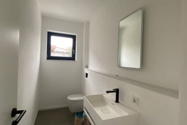 Prenájom domu 154 m², pozemok 245 m², Ingolstadt / Gerolfing, Bavorsko Prenájom domu 154 m², pozemok 245 m², Ingolstadt / Gerolfing, Bavorsko