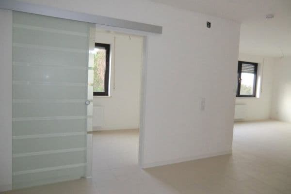 Prenájom bytu 2-izbový 89 m², Barrensteinstrasse 4-6, Nörvenich, Severné Porýnie - Westfálsko Prenájom bytu 2-izbový 89 m², Barrensteinstrasse 4-6, Nörvenich, Severné Porýnie - Westfálsko