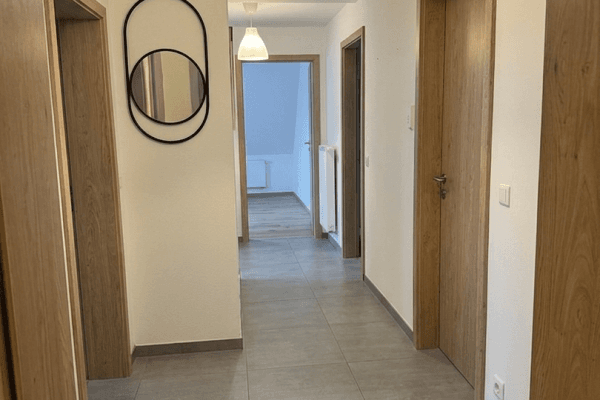 Prenájom bytu 3-izbový 94 m², Großreuther Straße 77, Nürnberg Prenájom bytu 3-izbový 94 m², Großreuther Straße 77, Nürnberg