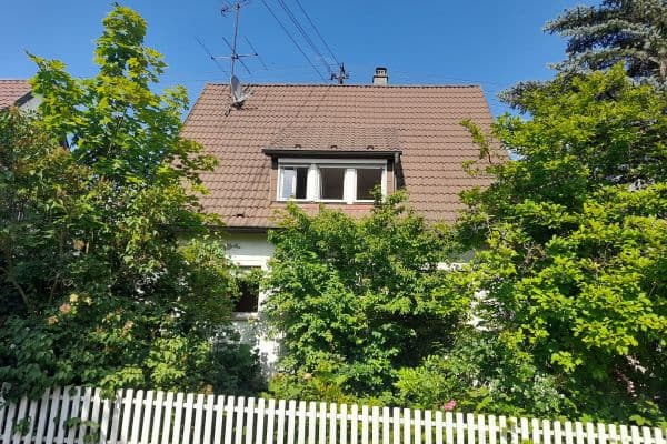 Predaj domu 124 m², pozemok 490 m², Sindelfingen Predaj domu 124 m², pozemok 490 m², Sindelfingen