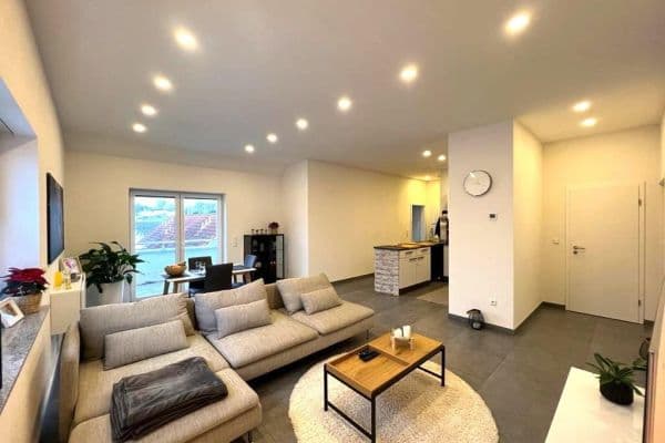 Prenájom bytu 3-izbový 86 m², August Lämmle Str. 27, Oberderdingen Prenájom bytu 3-izbový 86 m², August Lämmle Str. 27, Oberderdingen