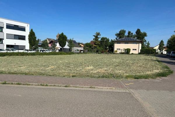 Predaj pozemku 637 m², Hochdorf-Assenheim Predaj pozemku 637 m², Hochdorf-Assenheim