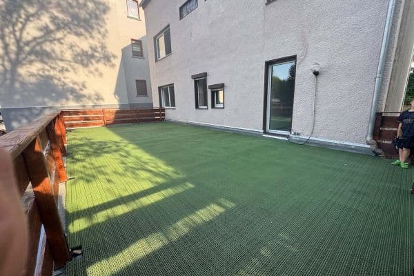 Prenájom bytu 3-izbový 95 m², Bochum Prenájom bytu 3-izbový 95 m², Bochum
