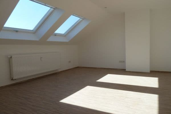Prenájom bytu 2-izbový 37 m², Viktorstraße 10, Wuppertal Prenájom bytu 2-izbový 37 m², Viktorstraße 10, Wuppertal