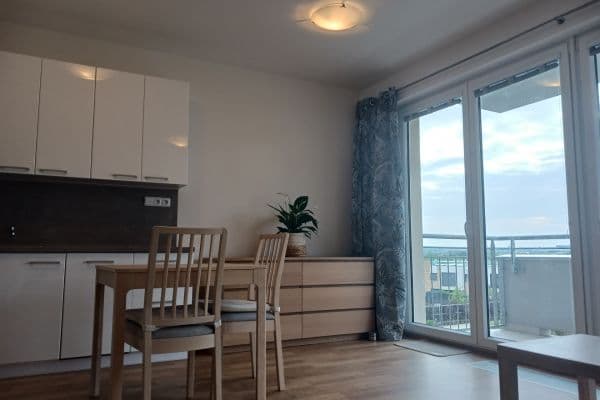 Prenájom bytu 1-izbový 35 m², Toufarova, Praha Prenájom bytu 1-izbový 35 m², Toufarova, Praha