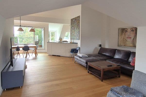 Predaj bytu 3-izbový 122 m², Potsdam Predaj bytu 3-izbový 122 m², Potsdam