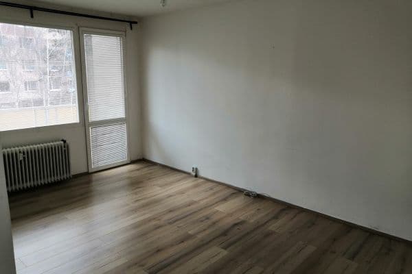 Prenájom bytu 2-izbový 55 m², Bořivojova, Roudnice nad Labem Prenájom bytu 2-izbový 55 m², Bořivojova, Roudnice nad Labem