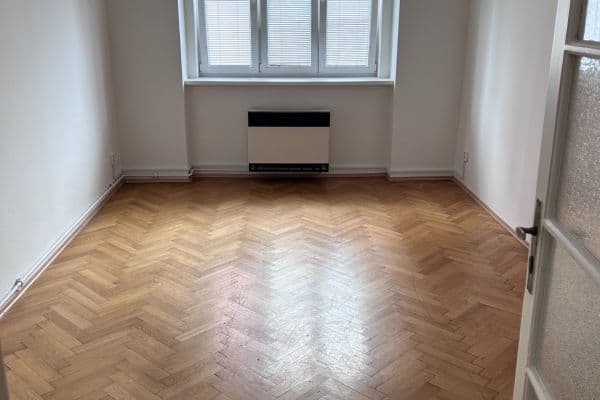 Prenájom bytu 2-izbový 44 m², Dačického, Praha Prenájom bytu 2-izbový 44 m², Dačického, Praha