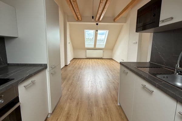 Prenájom bytu 3-izbový 64 m², Bohutín Prenájom bytu 3-izbový 64 m², Bohutín