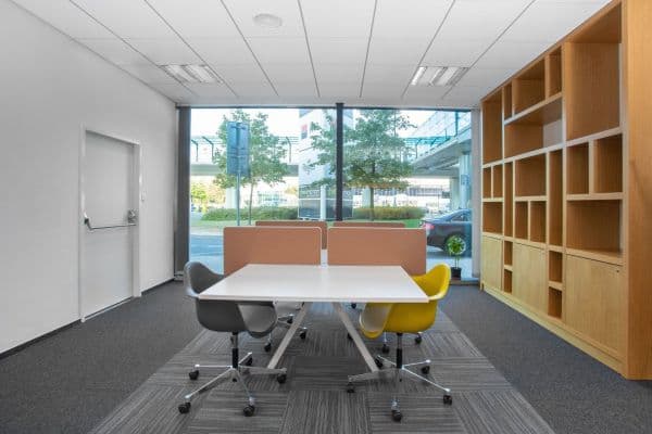 Prenájom kancelárie 30 m², Aviatická, Praha Prenájom kancelárie 30 m², Aviatická, Praha