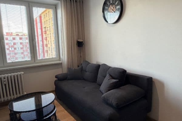Prenájom bytu 2-izbový 44 m², Španielova, Ostrava Prenájom bytu 2-izbový 44 m², Španielova, Ostrava