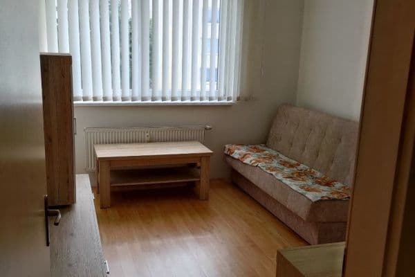 Prenájom bytu 3-izbový 91 m², Nemocniční, Uničov Prenájom bytu 3-izbový 91 m², Nemocniční, Uničov