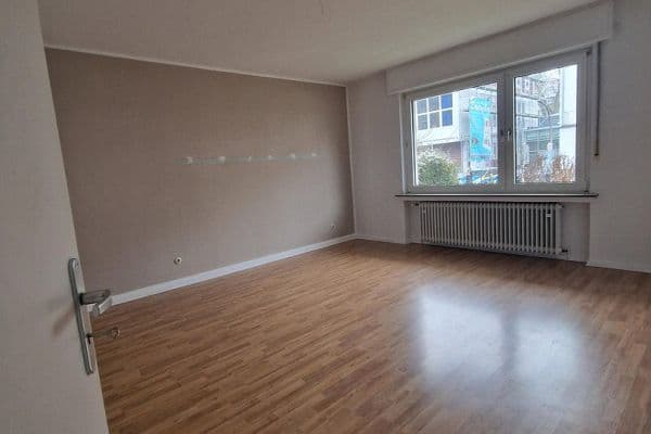 Prenájom bytu 3-izbový 96 m², Prinz-Friedrich-Karl-Str. 10, Dortmund, Severné Porýnie - Westfálsko Prenájom bytu 3-izbový 96 m², Prinz-Friedrich-Karl-Str. 10, Dortmund, Severné Porýnie - Westfálsko
