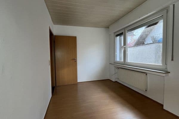 Prenájom bytu 4-izbový 90 m², Hochstraße 50, Gummersbach Prenájom bytu 4-izbový 90 m², Hochstraße 50, Gummersbach